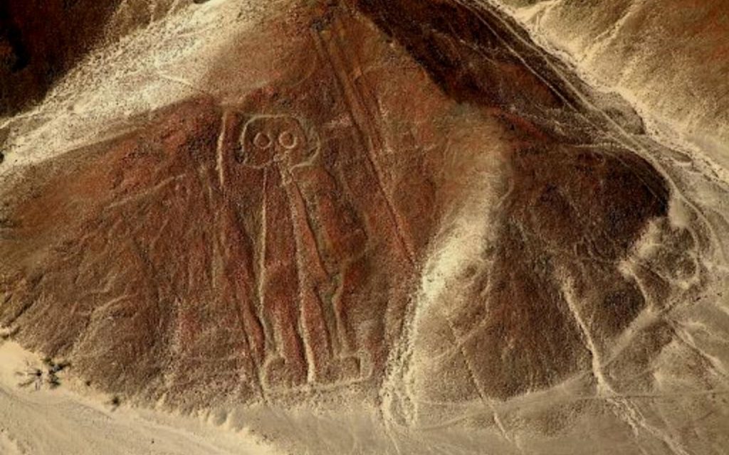 nazca-liness-astronaut